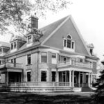 Inside the Sears' Home